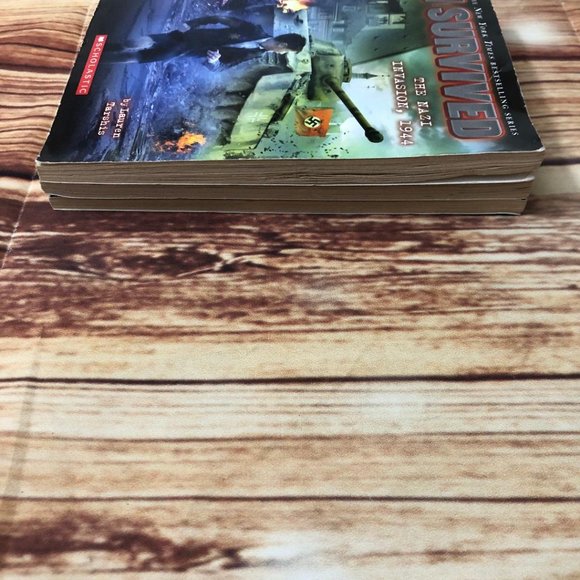 I Survived Books Lot of 3 Shark Attacks, Great Chicago Fire, Nazi Invasion - Picture 10 of 11